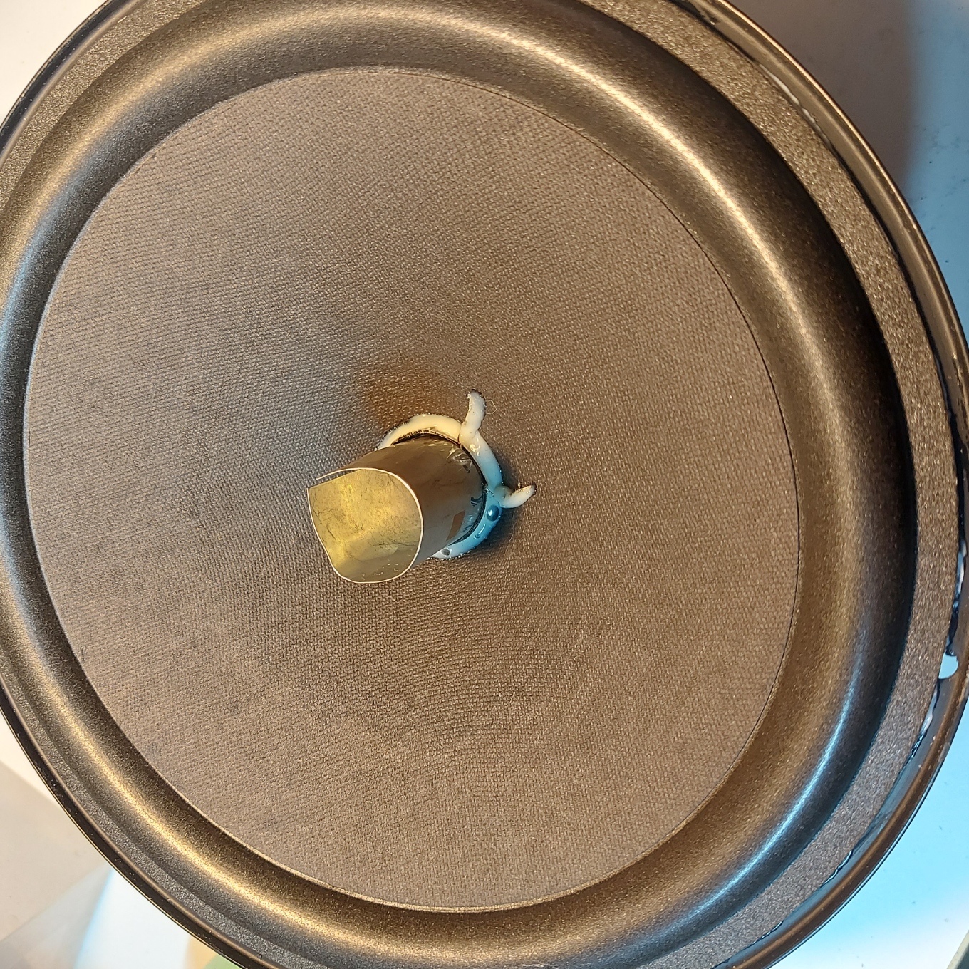 Elkészült Infinity hangszóró felülnézetből